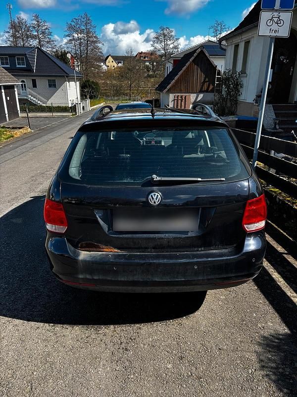Gebraucht VW Golf V 102 PS (75 kW) 2007 Schwarz Kombi