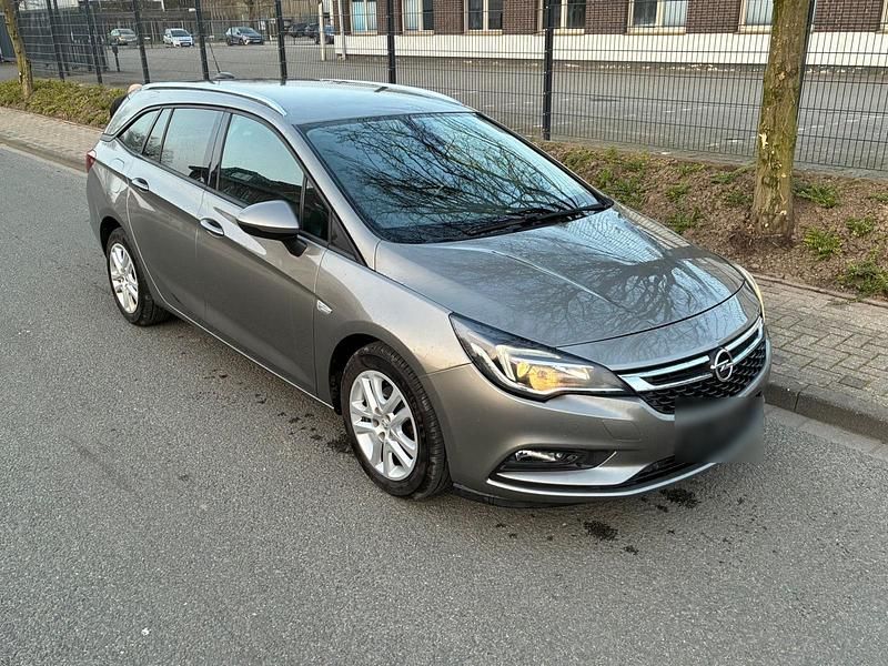 Gebraucht Opel Astra 110 PS (80 kW) 2017 Grau Kombi