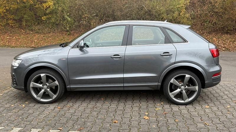 Grau Gebraucht 2015 Audi Q3 S-line plus SUV | 15.500 € (Guter Preis) - Bild 1/4
