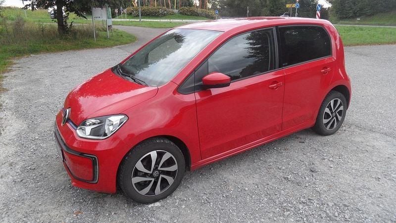 Gebraucht VW e-up! Move 61 kW (83 PS) 2021 Rot Kleinwagen