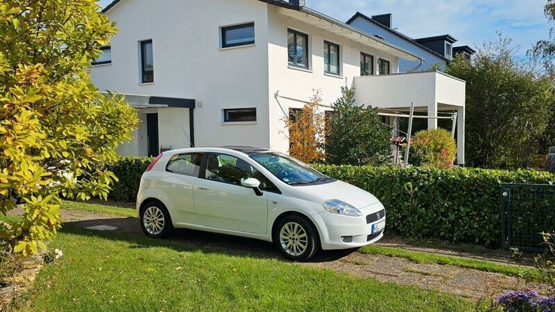 Weiß Gebraucht 2009 Fiat Punto Evo Active Kleinwagen | 3.333 € (Etwas zu teuer) - Bild 1/4