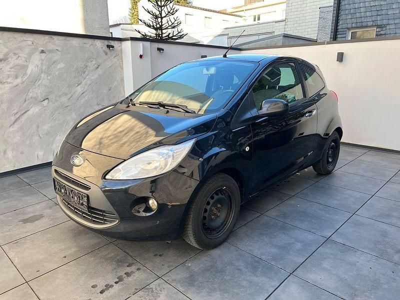 Schwarz Gebraucht 2015 Ford Ka Titanium Kleinwagen | 5.590 € (Guter Preis) - Bild 1/4