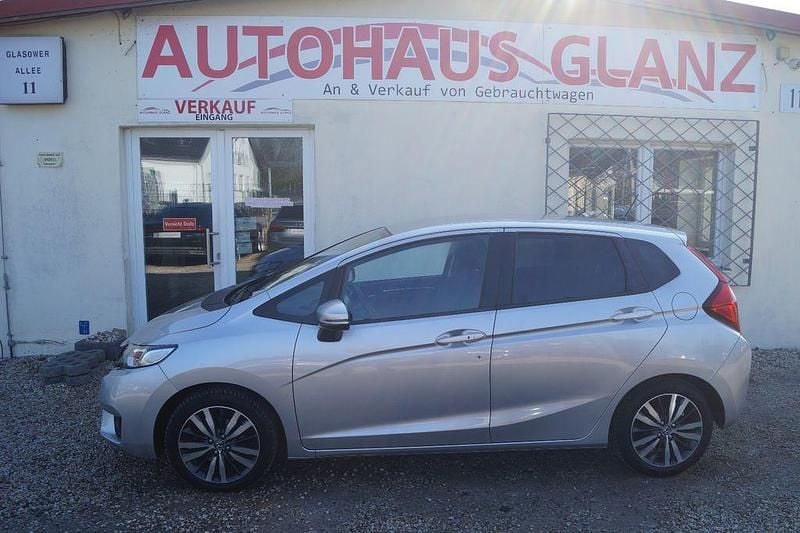 Gebraucht Honda Jazz Elegance 102 PS (75 kW) 2017 Alabaster silver m. Kleinwagen