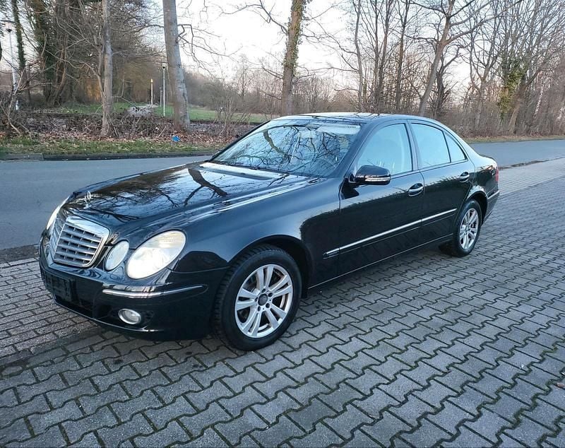 Usata Mercedes E220 170 CV (125 kW) 2007 Berlina
