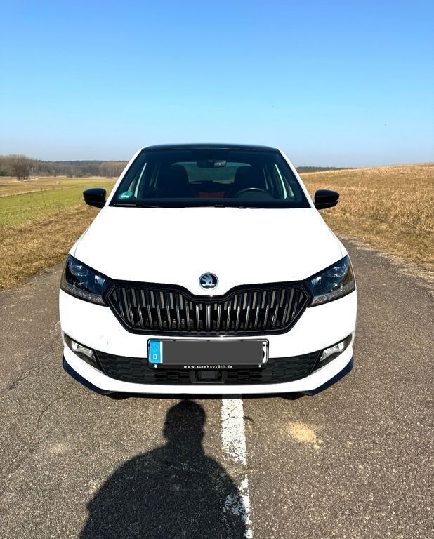 Weiß Gebraucht 2019 Skoda Fabia Monte Carlo Kleinwagen | 9.800 € (Guter Preis) - Bild 1/4