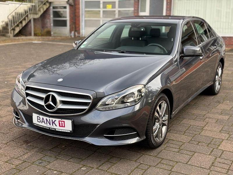 Gebraucht Mercedes E200 136 PS (100 kW) 2015 Grau Limousine