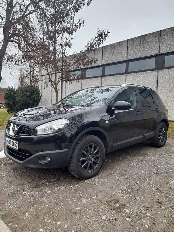 Gebraucht Nissan Qashqai I-Way 150 PS (110 kW) 2010 Schwarz SUV