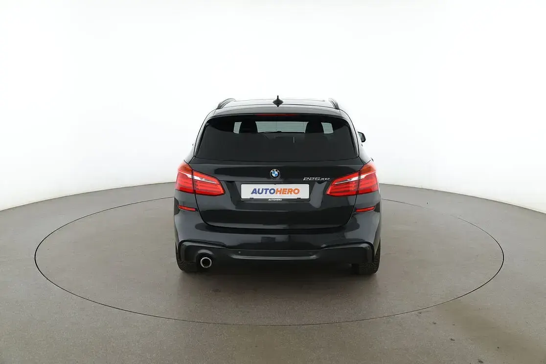 Gebraucht BMW 225 M Sport 224 PS (164 kW) 2018 Schwarz Kombi