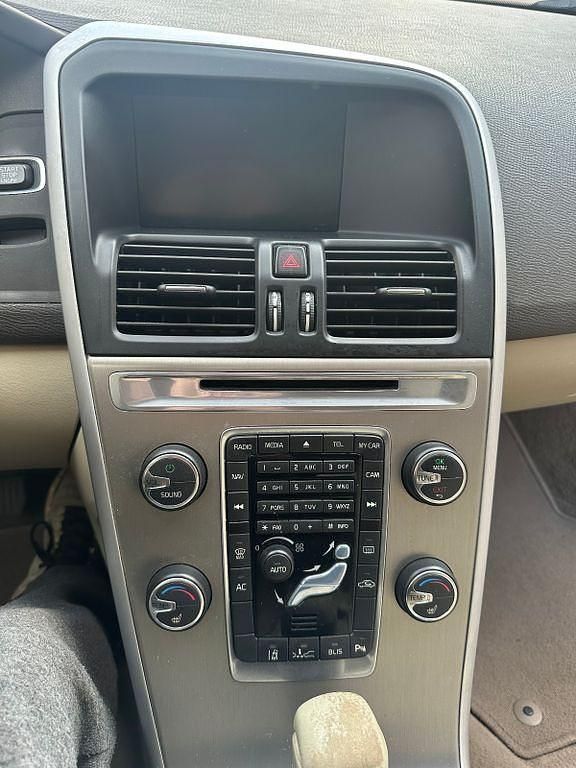 Gebraucht Volvo XC60 Summum 241 PS (177 kW) 2011 Grau SUV