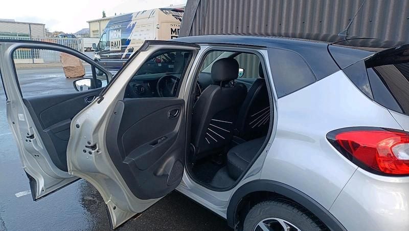 Gebraucht Renault Captur 120 PS (88 kW) 2014 Silber SUV