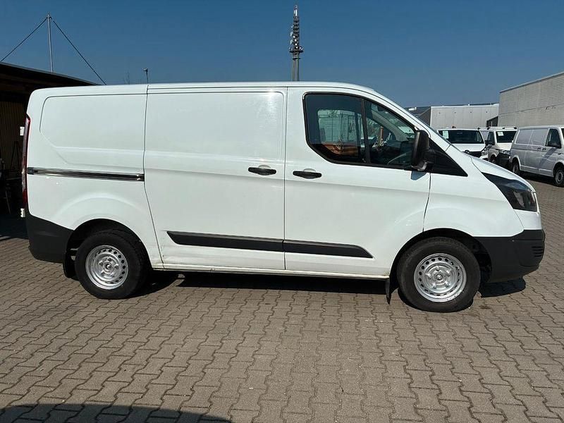 Gebraucht Ford Transit Custom 101 PS (74 kW) 2015 Weiß Van / Kleinbus