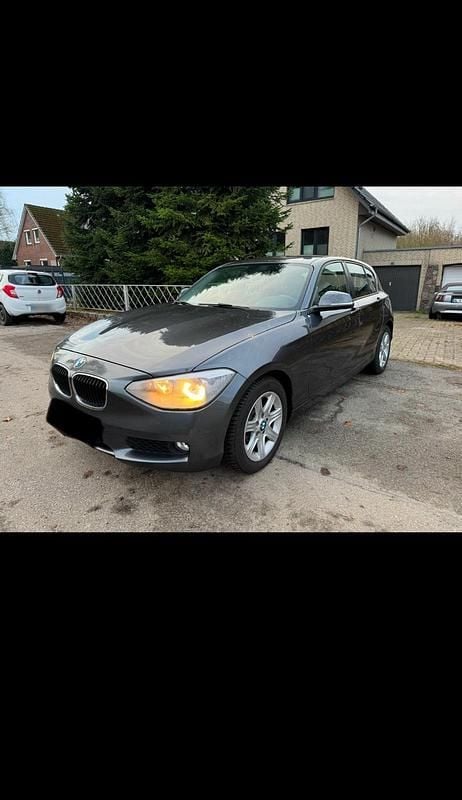 Gebraucht BMW 116 136 PS (100 kW) 2012 Grau Kleinwagen