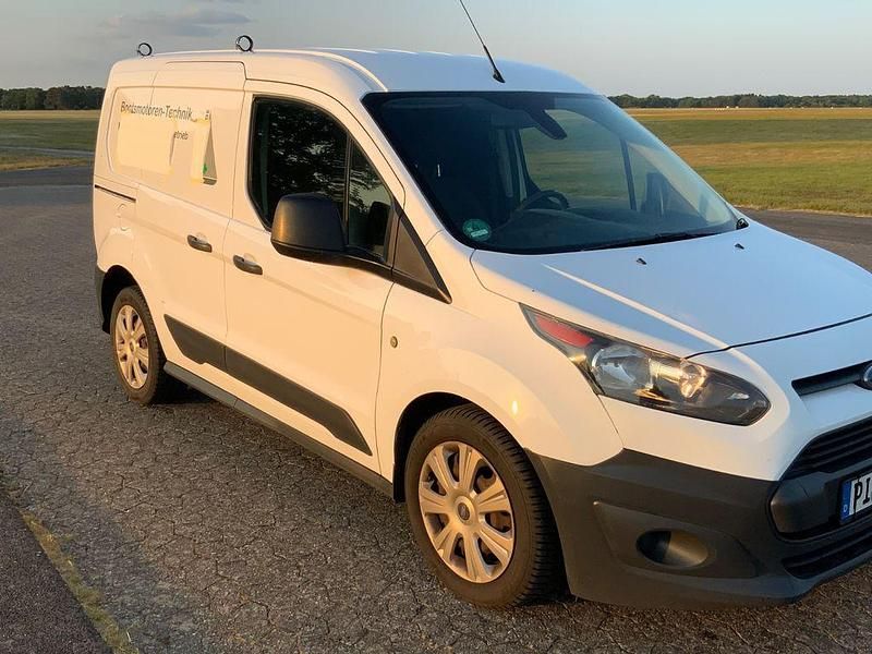 Second-hand Ford Transit Connect 75 CP (55 kW) 2017 Alb Monovolum