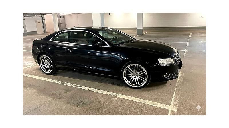 Gebraucht Audi A5 Sport 179 PS (131 kW) 2009 Schwarz Coupé