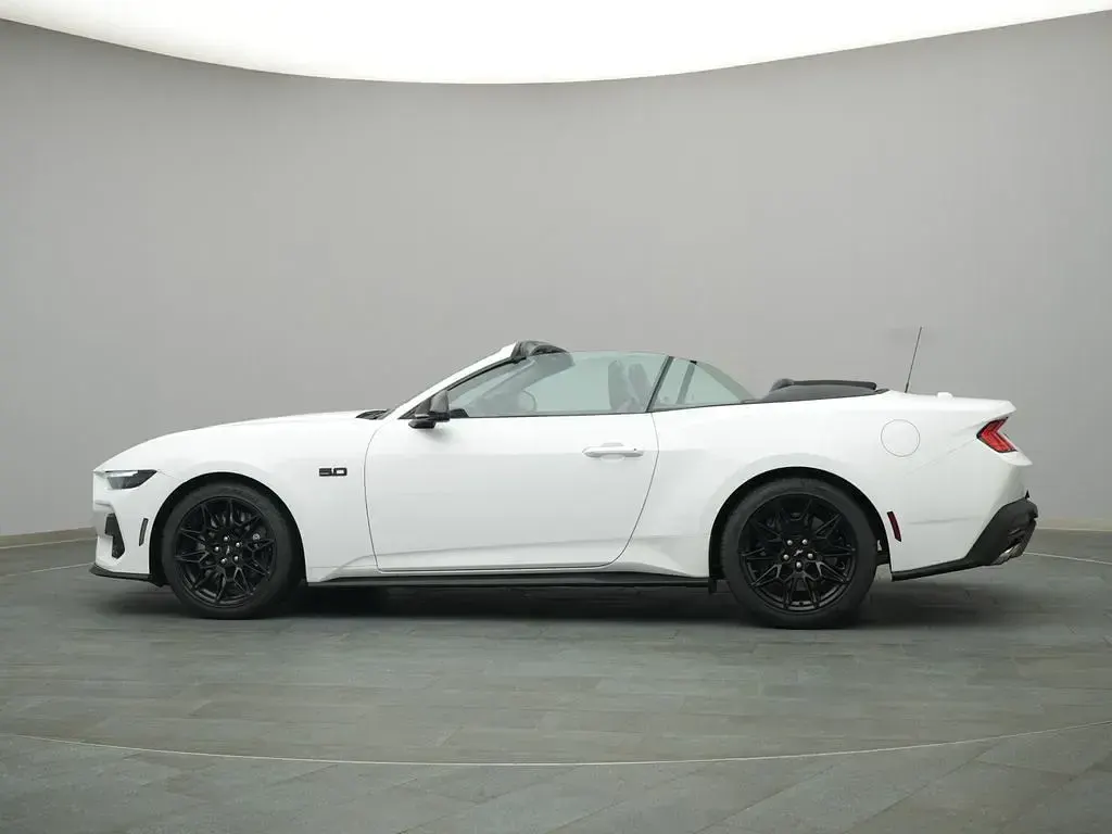 Neu Ford Mustang GT 446 PS (328 kW) 2026 Weiß Cabrio