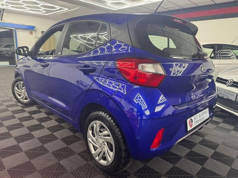 Gebraucht Hyundai i10 Select 67 PS (49 kW) 2021 Blau Kleinwagen