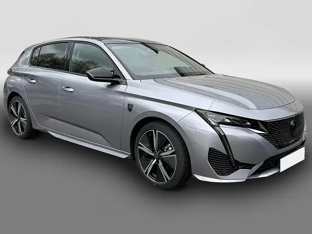 Używany Peugeot 308 GT 145 KM (106 kW) 2025 Sedan/Limuzyna