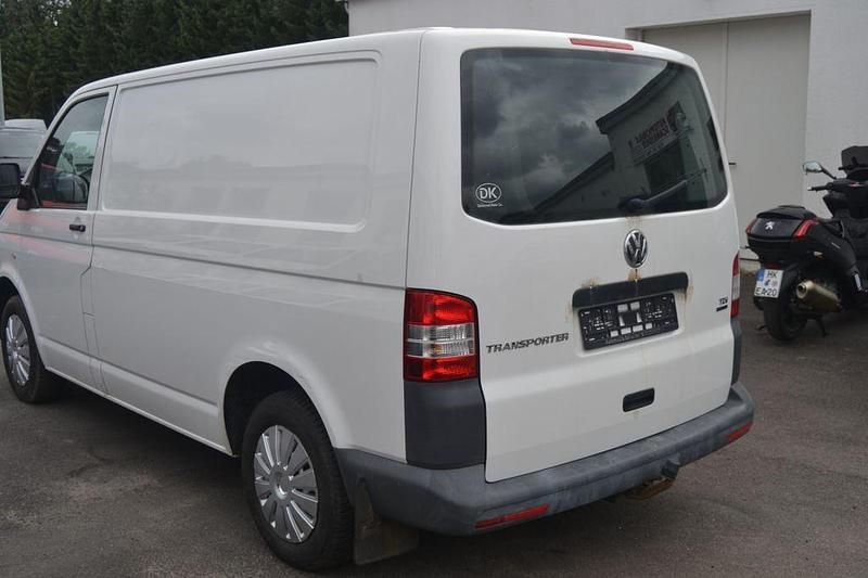 Gebraucht VW Transporter 114 PS (83 kW) 2012 Weiß Van
