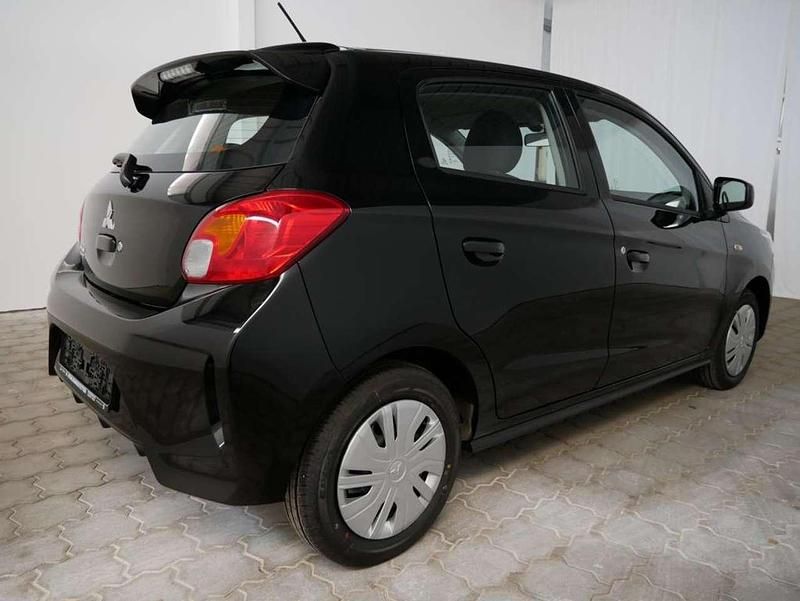 Neu Mitsubishi Space Star Basis 71 PS (52 kW) 2025 Pianoschwarz Kleinwagen