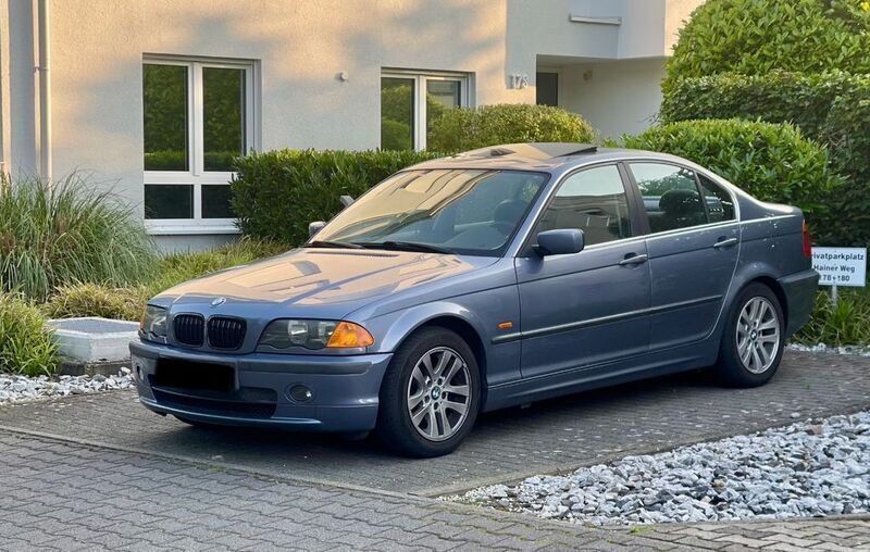 Grau Gebraucht 1999 BMW 320 Performance Limousine | 1.750 € (Superpreis) - Bild 1/4