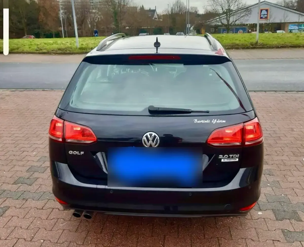 Gebraucht VW Golf VII Comfortline 150 PS (110 kW) 2016 Schwarz Kombi