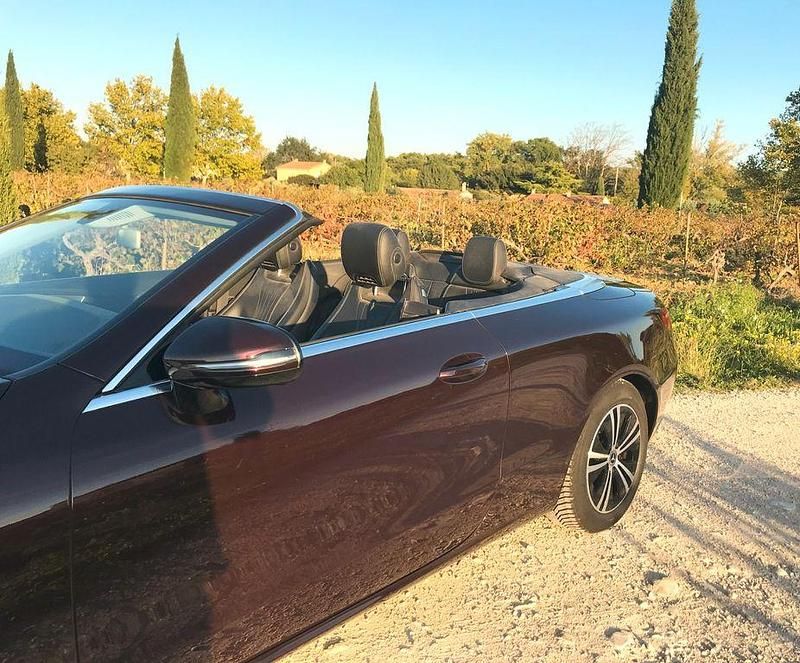 Rot Gebraucht 2019 Mercedes E220 Avantgarde Cabrio | 34.000 € (Superpreis) - Bild 1/4