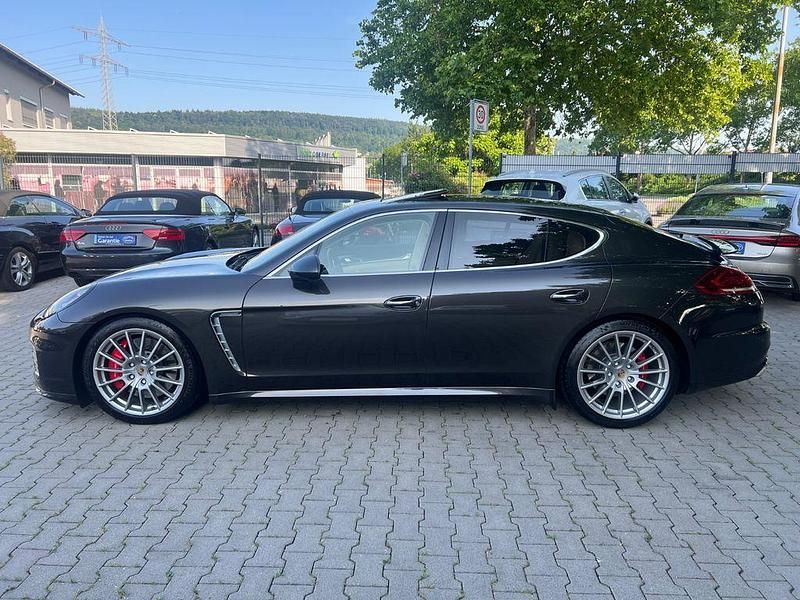 Gebraucht Porsche Panamera Turbo 519 PS (381 kW) 2015 Grau Kleinwagen