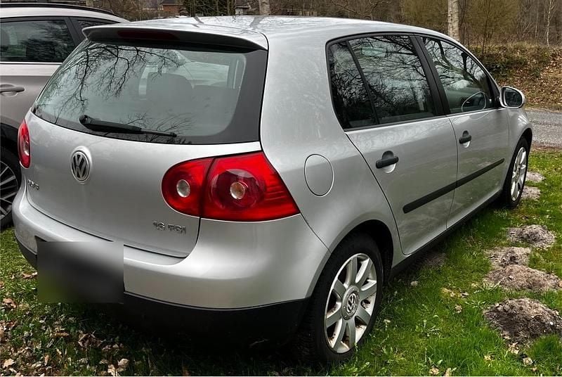Gebraucht VW Golf V 116 PS (85 kW) 2003 Silber Kleinwagen