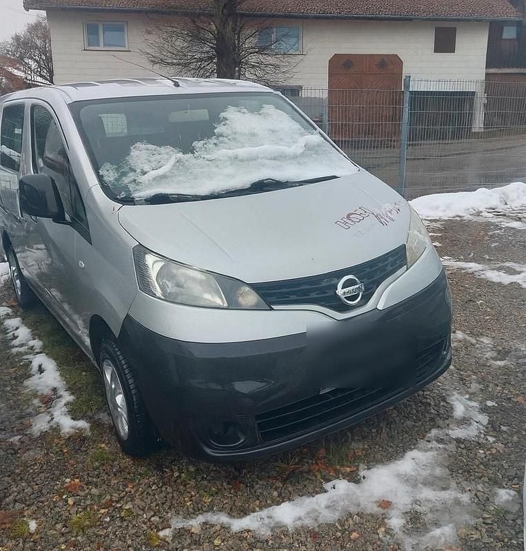 Silber Gebraucht 2010 Nissan NV200 Van / Kleinbus | 4.700 € (Superpreis) - Bild 1/4