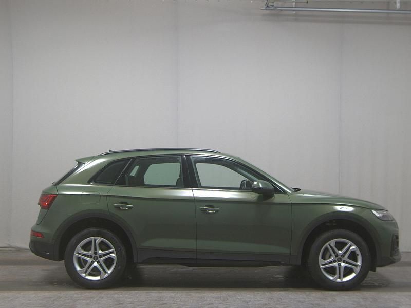 Grün Gebraucht 2023 Audi Q5 Advanced SUV | 28.980 € (Guter Preis) - Bild 1/4