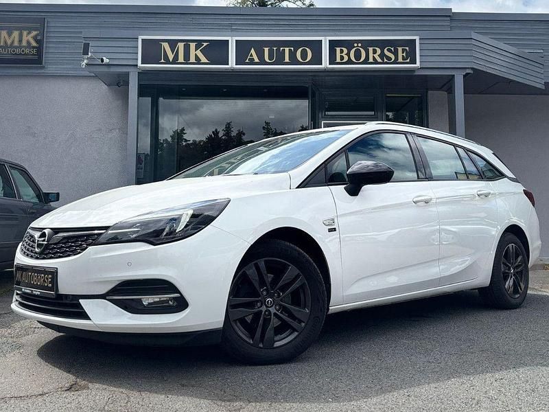 Weiß Gebraucht 2020 Opel Astra Kombi | 12.390 € (Fairer Preis) - Bild 1/4