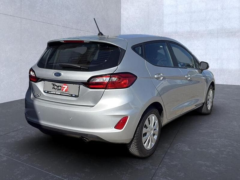 Gebraucht Ford Fiesta Cool & Connect 101 PS (74 kW) 2022 Silber Kleinwagen