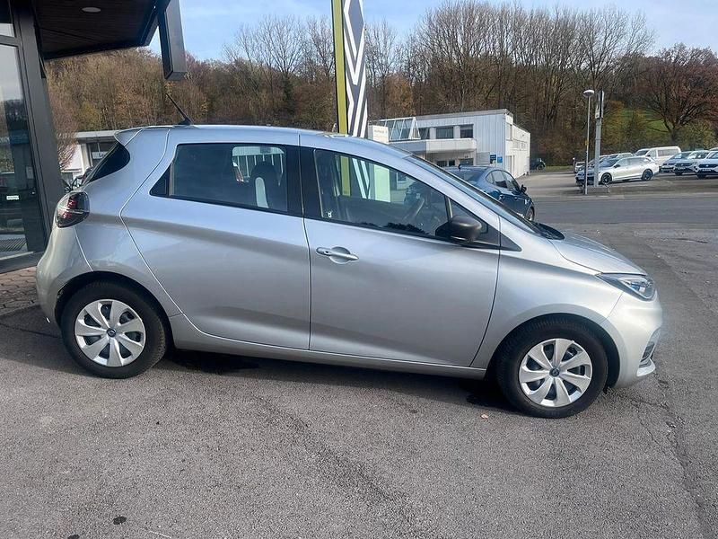 Gebraucht Renault Zoe Life 50 kW (69 PS) 2020 Grau Kleinwagen
