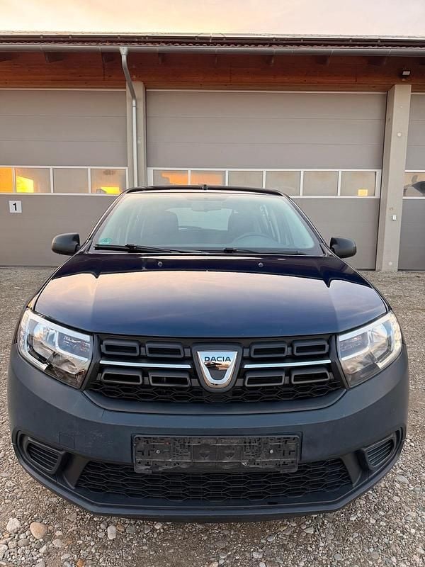 Gebraucht Dacia Sandero 73 PS (53 kW) 2018 Blau Kleinwagen