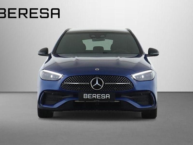 Gebraucht Mercedes C220 AMG 200 PS (147 kW) 2025 Korallenschwarz Kombi