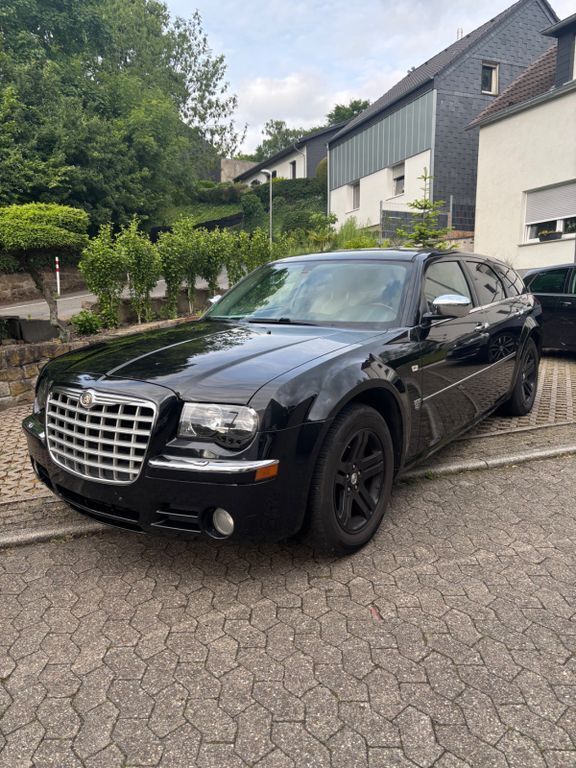 Schwarz Gebraucht 2009 Chrysler 300C Touring Kombi | 3.999 € (Superpreis) - Bild 1/4