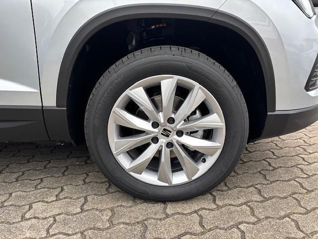 Neu Seat Ateca Style 150 PS (110 kW) 2025 Brillantsilber metallic SUV