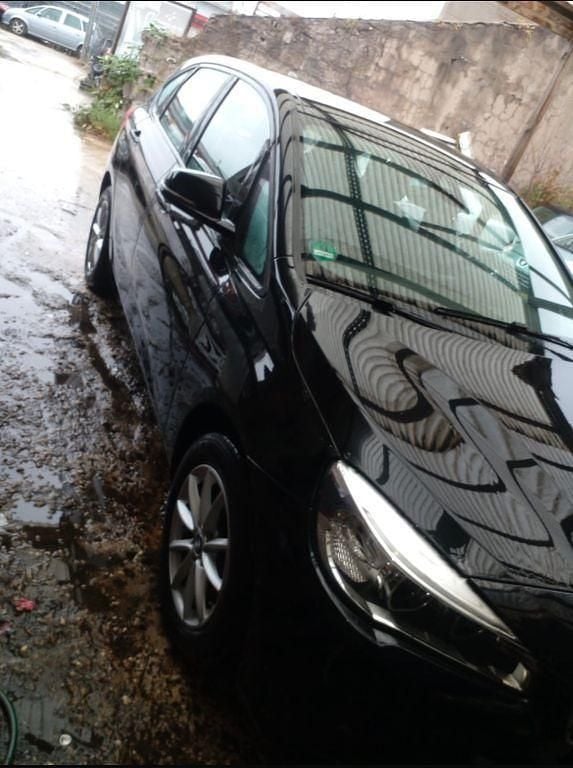 Gebraucht BMW 218 Active Tourer Luxury Line 136 PS (100 kW) 2018 Schwarz Van / Kleinbus