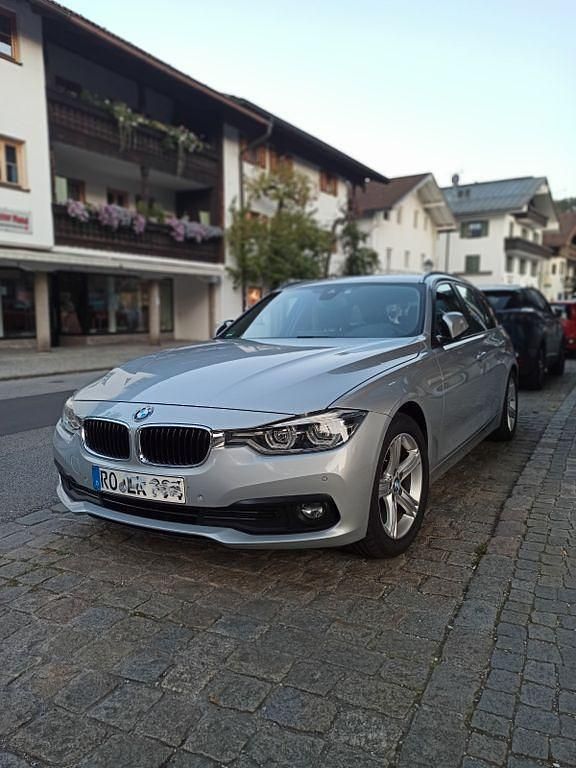 Gebraucht BMW 320 Efficient Dynamics 163 PS (119 kW) 2019 Silber Kombi