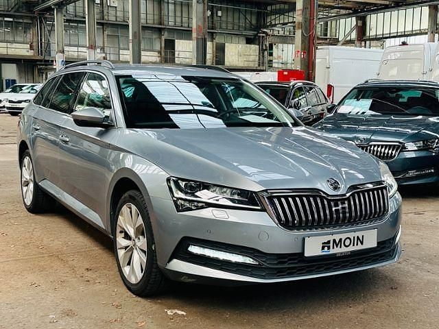 Gebraucht Skoda Superb Ambition 190 PS (139 kW) 2019 Business grau metallic Kombi