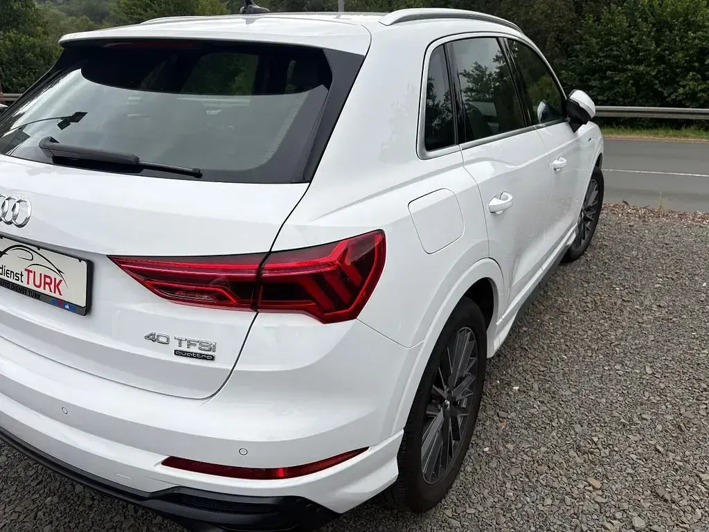 Gebraucht Audi Q3 S-Line 190 PS (139 kW) 2019 Weiß SUV