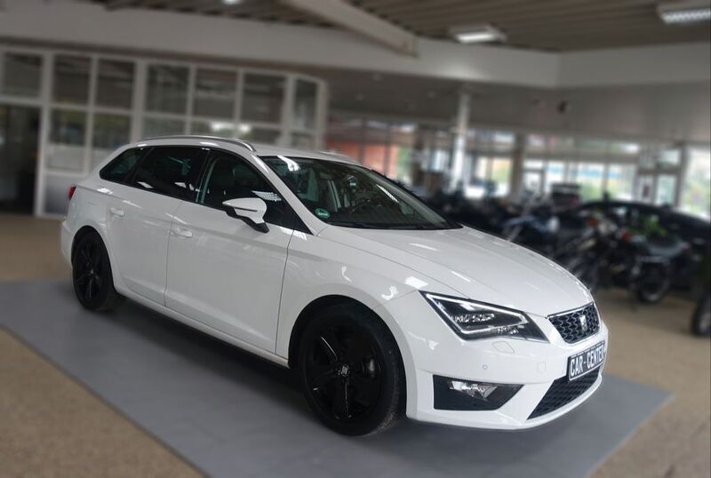 Weiß Gebraucht 2016 Seat Leon FR Kombi | 13.450 € (Fairer Preis) - Bild 1/4