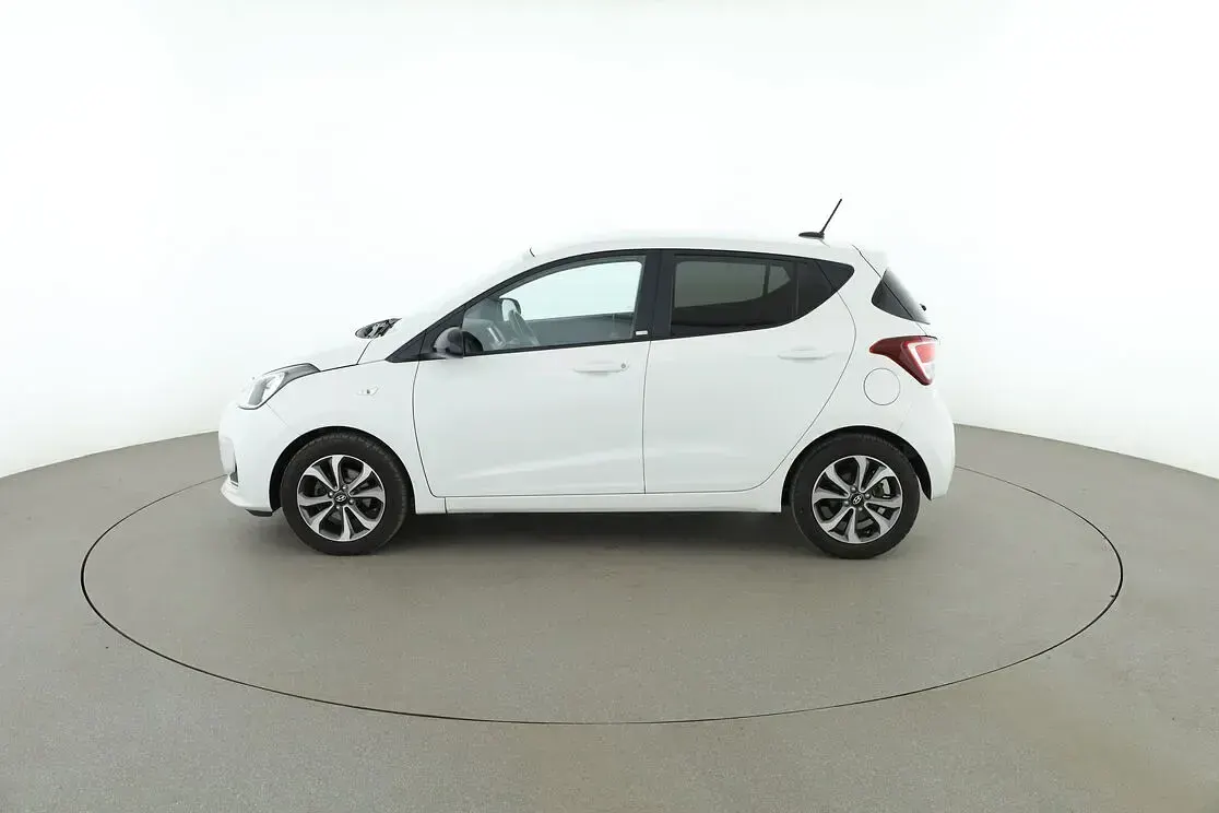 Gebraucht Hyundai i10 YES! 87 PS (63 kW) 2019 Weiß Kleinwagen