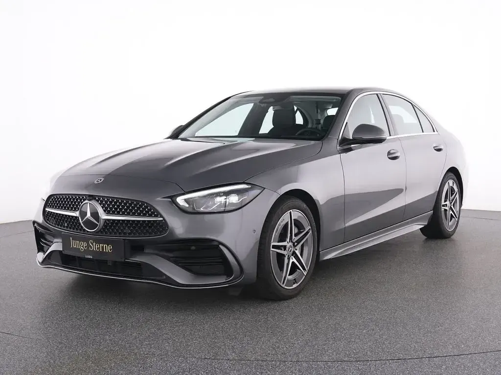 Gebraucht Mercedes C180 AMG 170 PS (125 kW) 2025 Grau Limousine