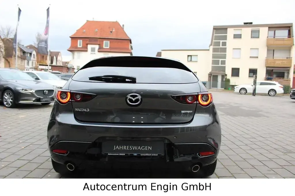 Gebraucht Mazda 3 Nagisa 140 PS (102 kW) 2025 Grau Limousine