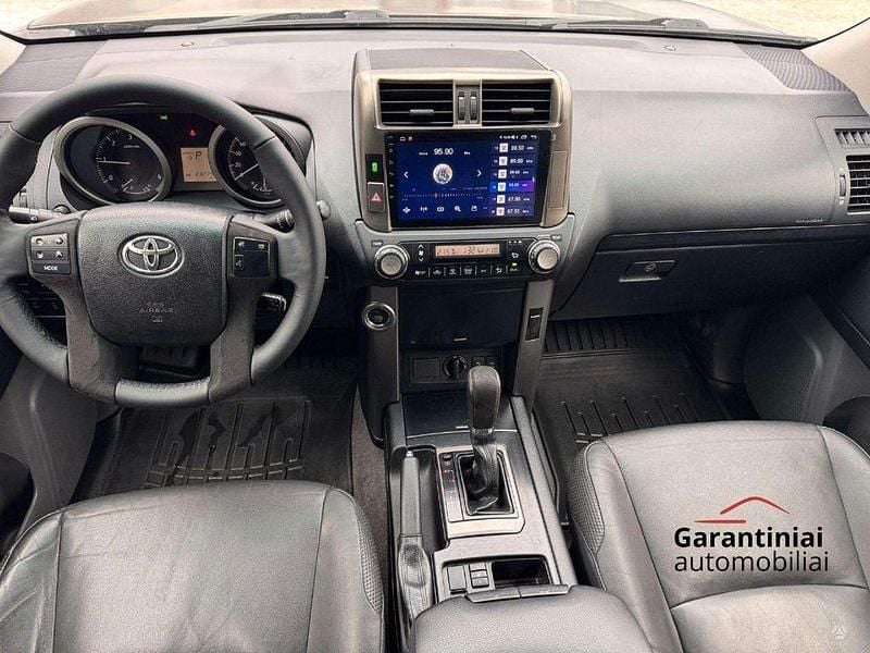 Gebraucht Toyota Land Cruiser Anniversary 190 PS (139 kW) 2012 Grau SUV