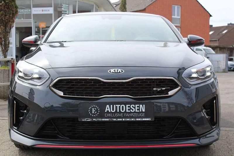 Gebraucht Kia ProCeed GT 204 PS (150 kW) 2021 Grau Kombi