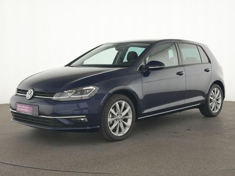 Blau Gebraucht 2020 VW Golf VIII Highline Limousine | 22.879 € (Fairer Preis) - Bild 1/4