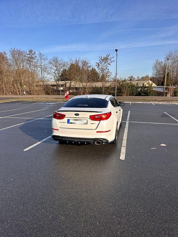 Gebraucht Kia Optima Spirit 165 PS (121 kW) 2014 Weiß Limousine