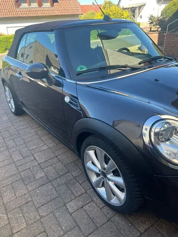 Used Mini Cooper Cabriolet Chili 122 HP (89 kW) 2013 Brown Cabriolet